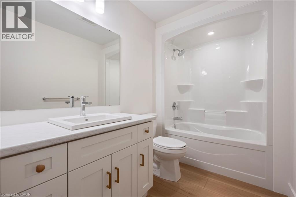 Photo 24 of 127 Amber Street, Waterford ON