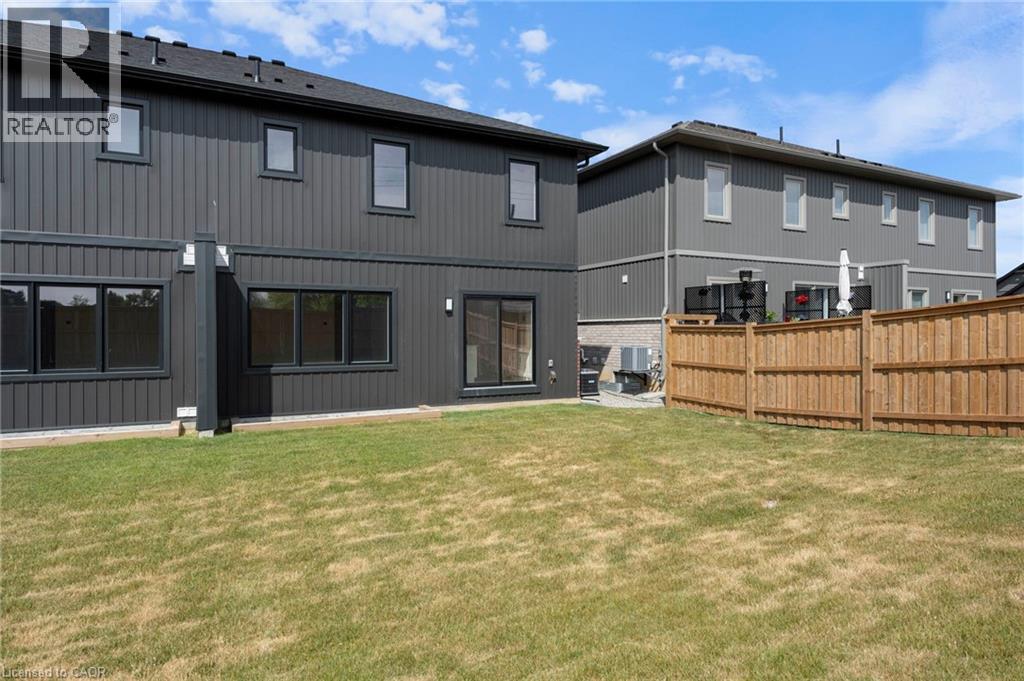 Photo 34 of 127 Amber Street, Waterford ON