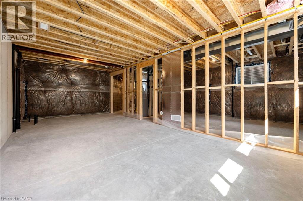 Photo 31 of 127 Amber Street, Waterford ON