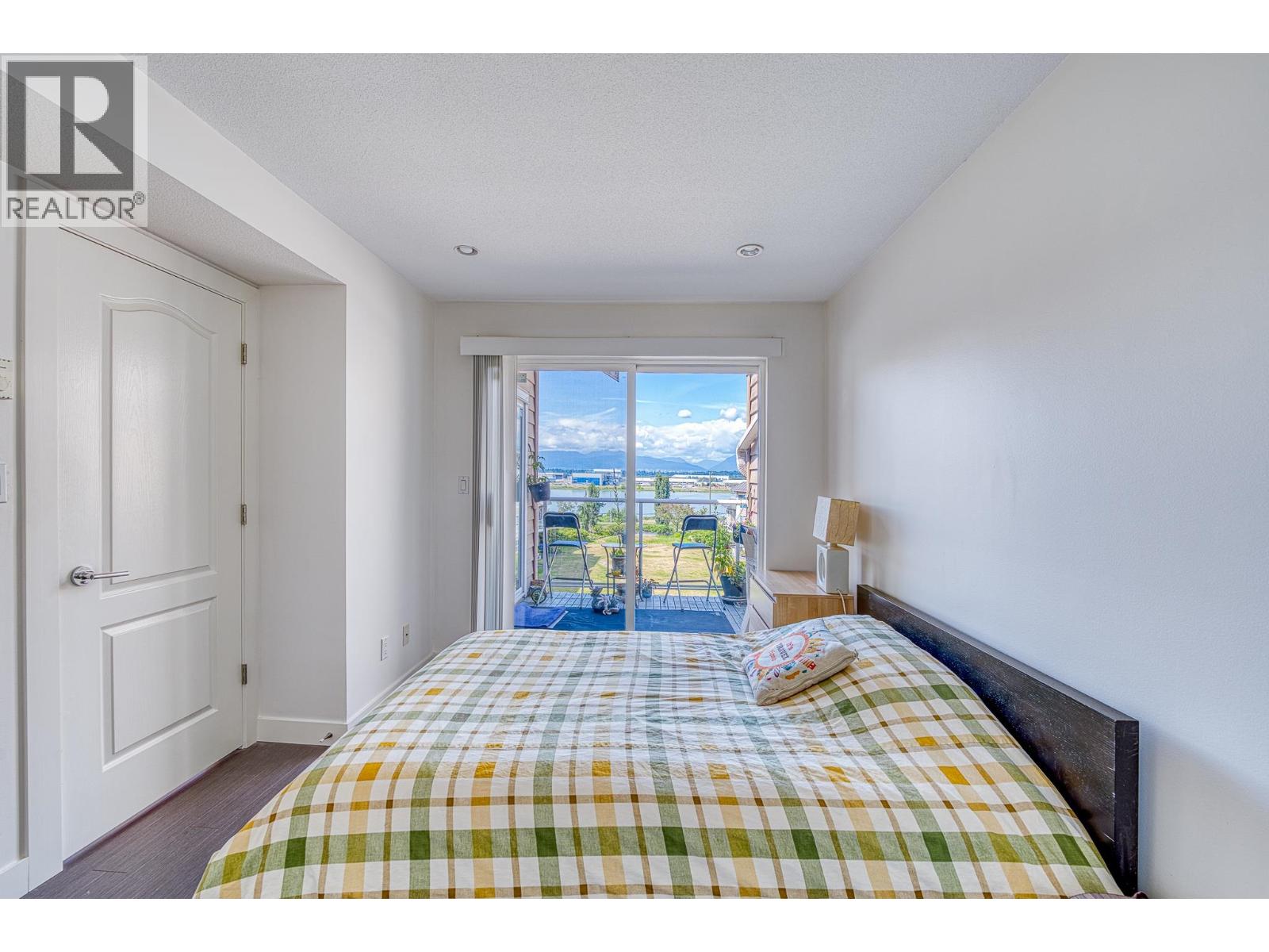 Photo 17 of 426 5880 Dover Crescent, Richmond BC