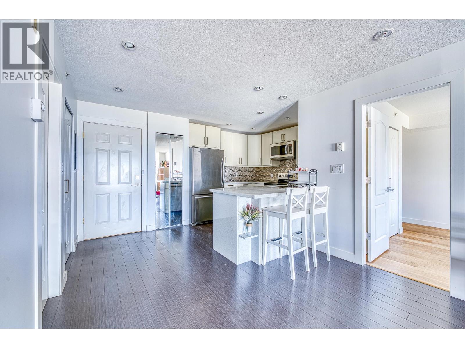 Photo 14 of 426 5880 Dover Crescent, Richmond BC