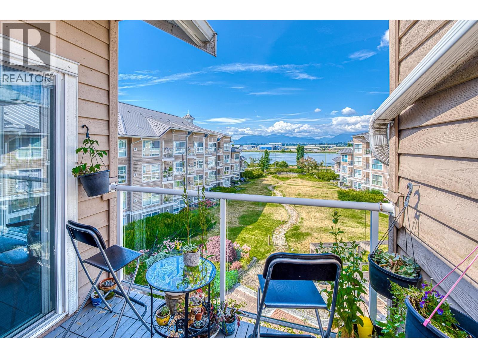 Photo 20 of 426 5880 Dover Crescent, Richmond BC