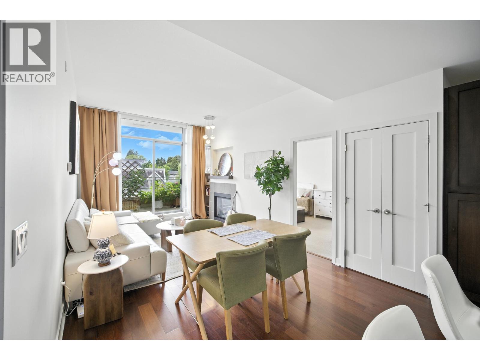 Photo 25 of 404 3595 W 18th Avenue, Vancouver BC
