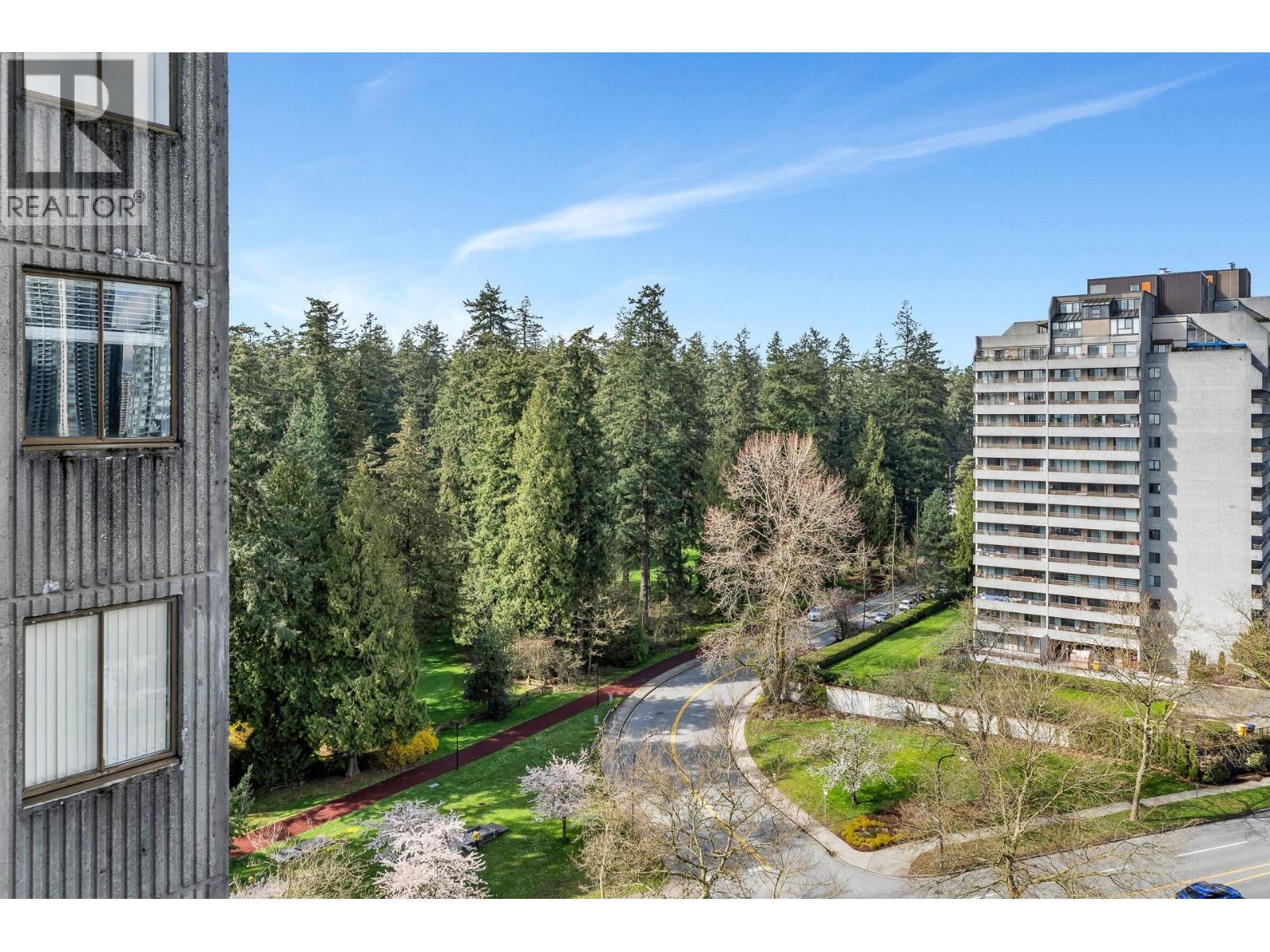 Photo 28 of 1403 6689 Willingdon Avenue, Burnaby BC