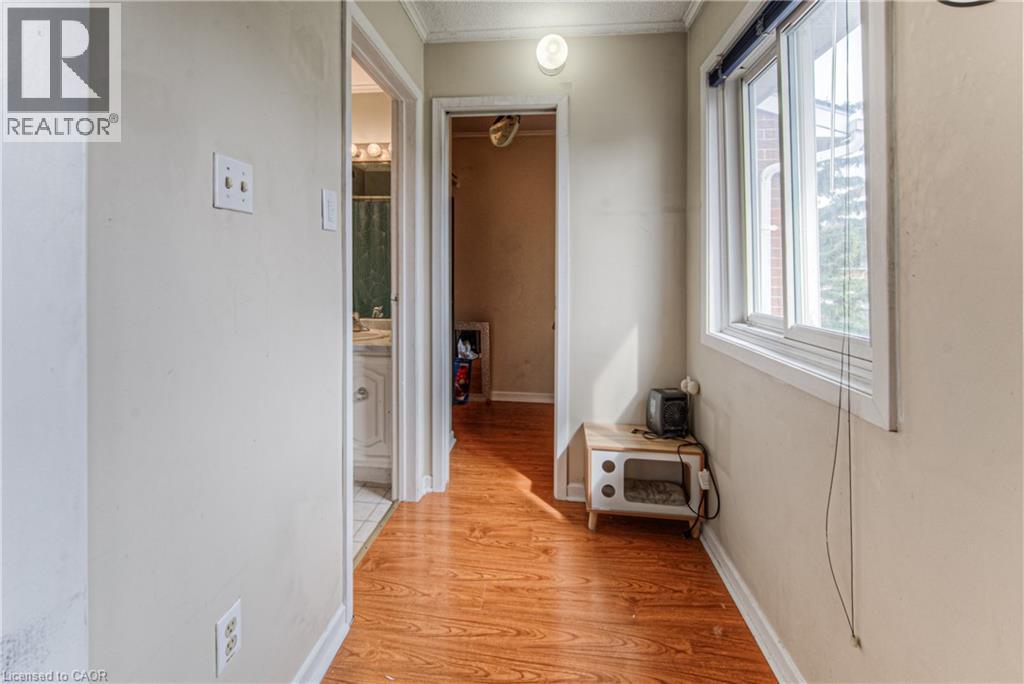 Photo 26 of 121 University Avenue E Unit 9, Waterloo ON
