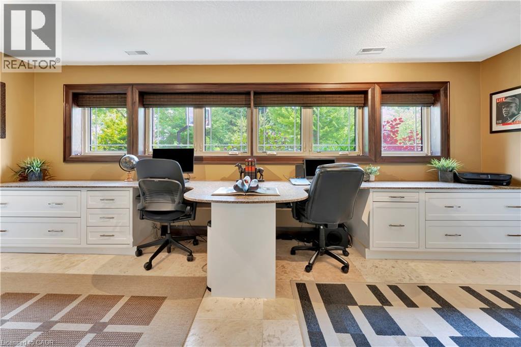 Photo 49 of 11 Maple Hill Drive, Kitchener ON