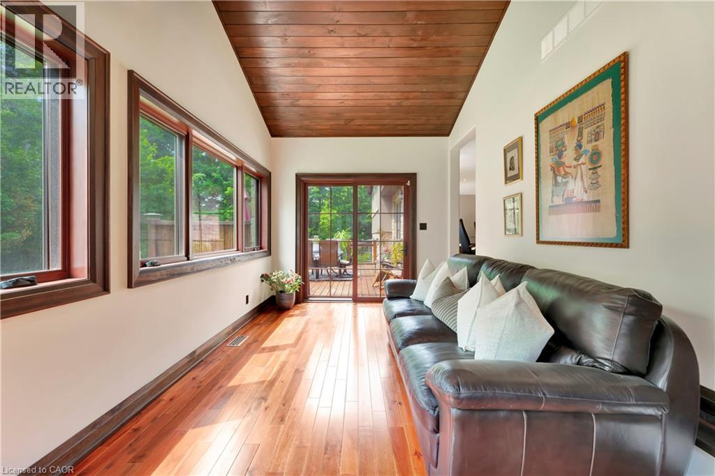 Photo 11 of 11 Maple Hill Drive, Kitchener ON