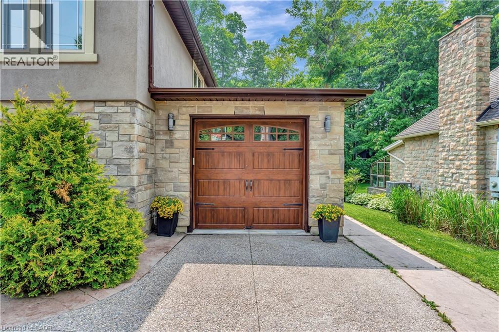 Photo 38 of 11 Maple Hill Drive, Kitchener ON