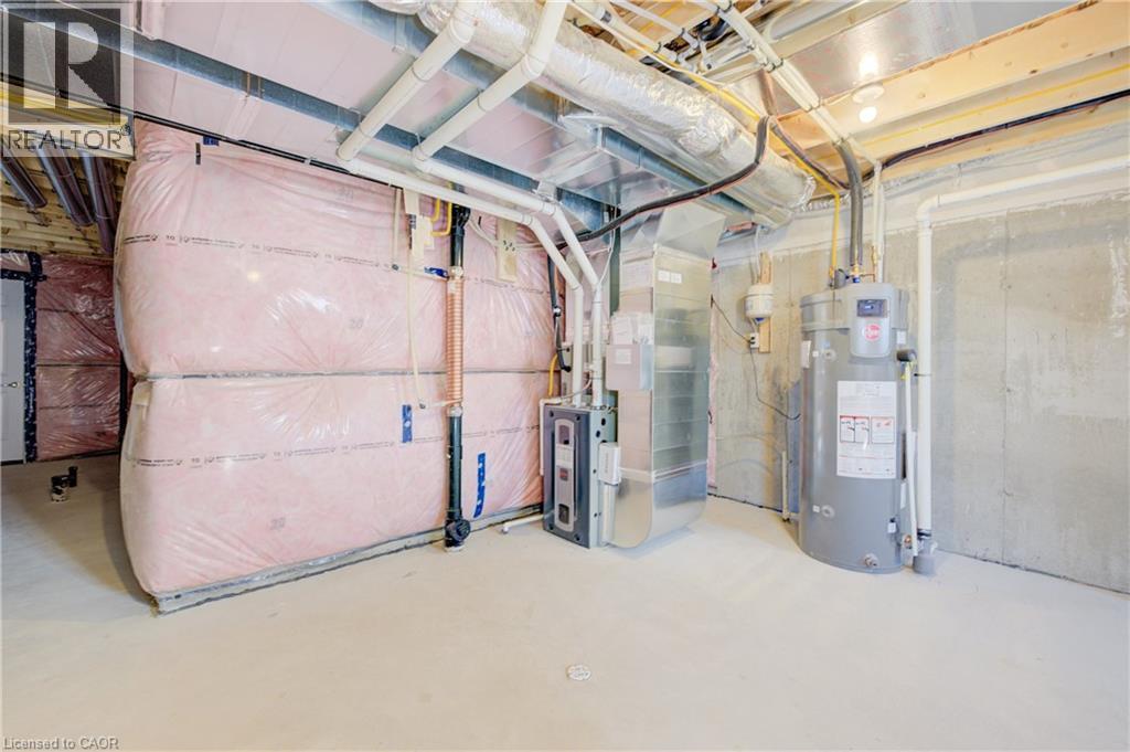 Photo 18 of 256 Green Gate Boulevard, Cambridge ON