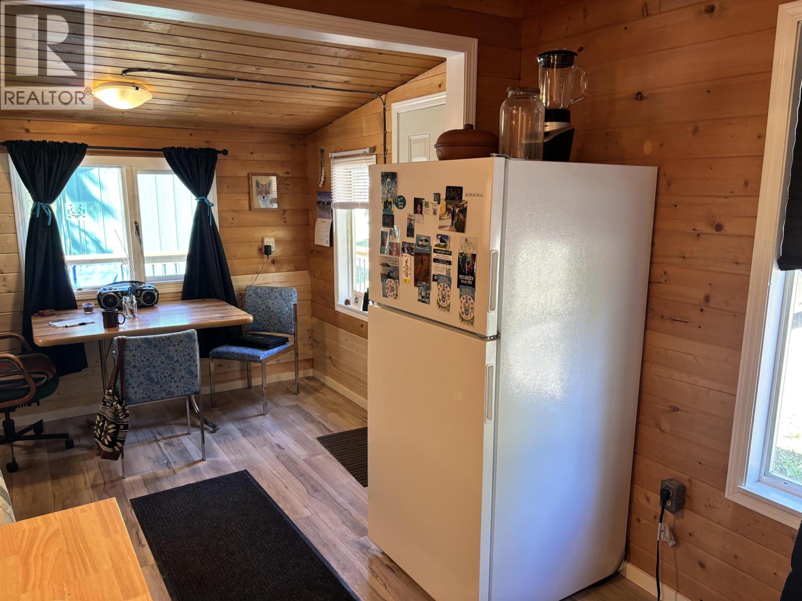 1005 SIMON BAY ROAD, Fraser Lake