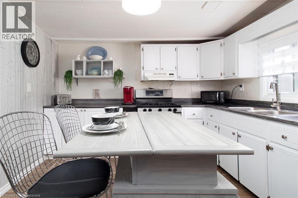 Photo 11 of 580 Beaver Creek Road Unit 189, Waterloo ON
