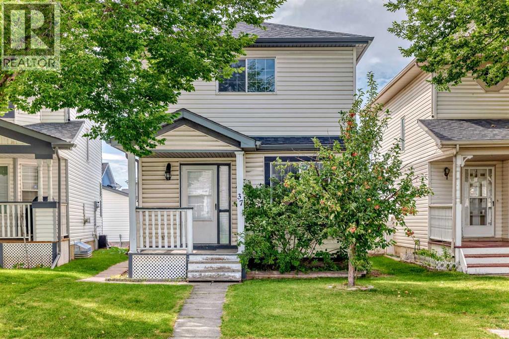 37 Martinbrook Link NE, Calgary, Alberta
