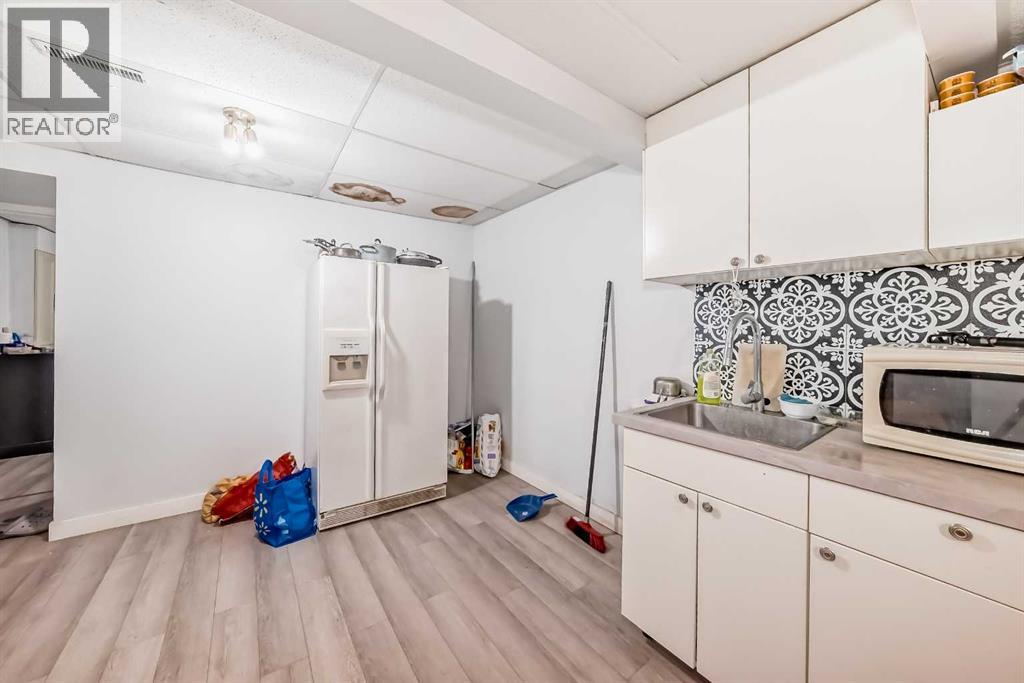 Photo 22 of 37 Martinbrook Link Ne, Calgary AB