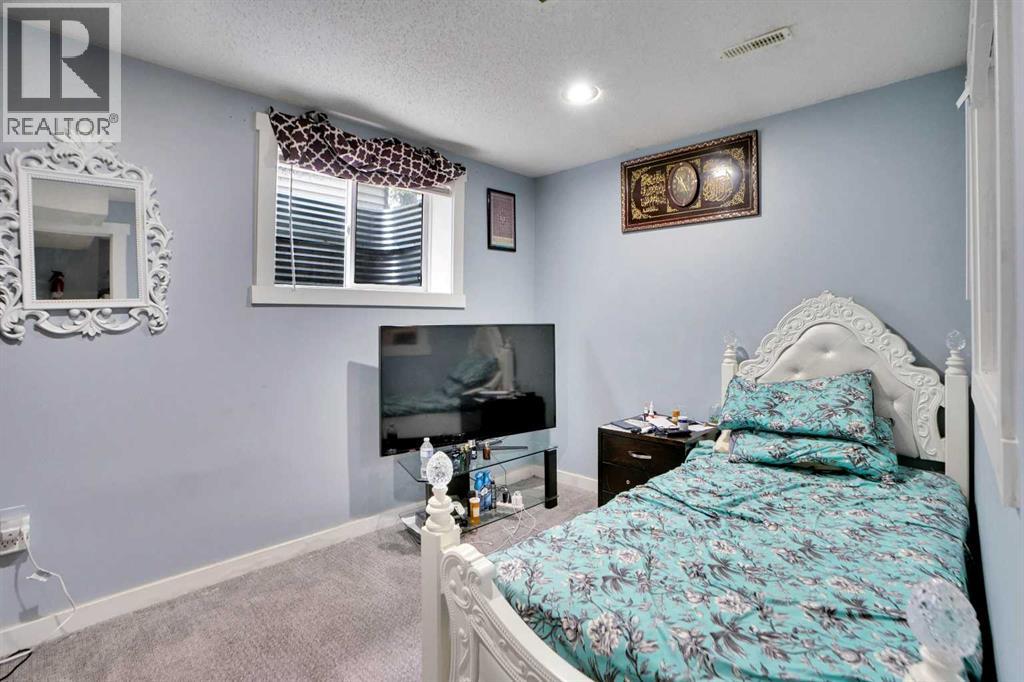 Photo 22 of 139 Martindale Drive Ne, Calgary AB