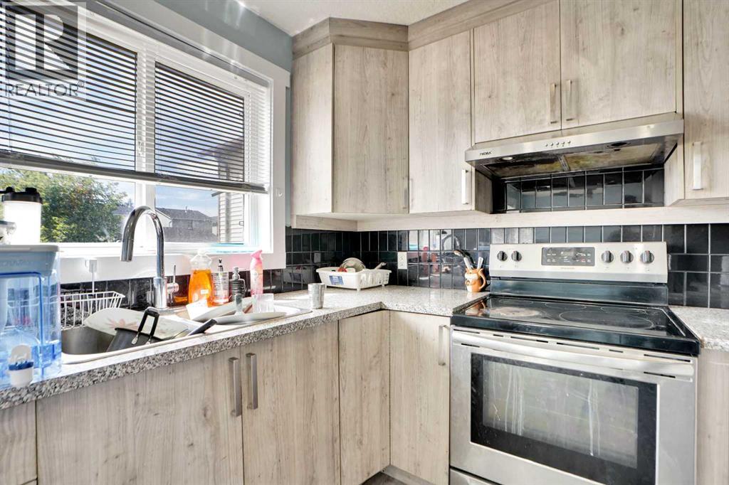 Photo 7 of 139 Martindale Drive Ne, Calgary AB