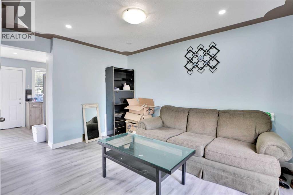 Photo 26 of 139 Martindale Drive Ne, Calgary AB