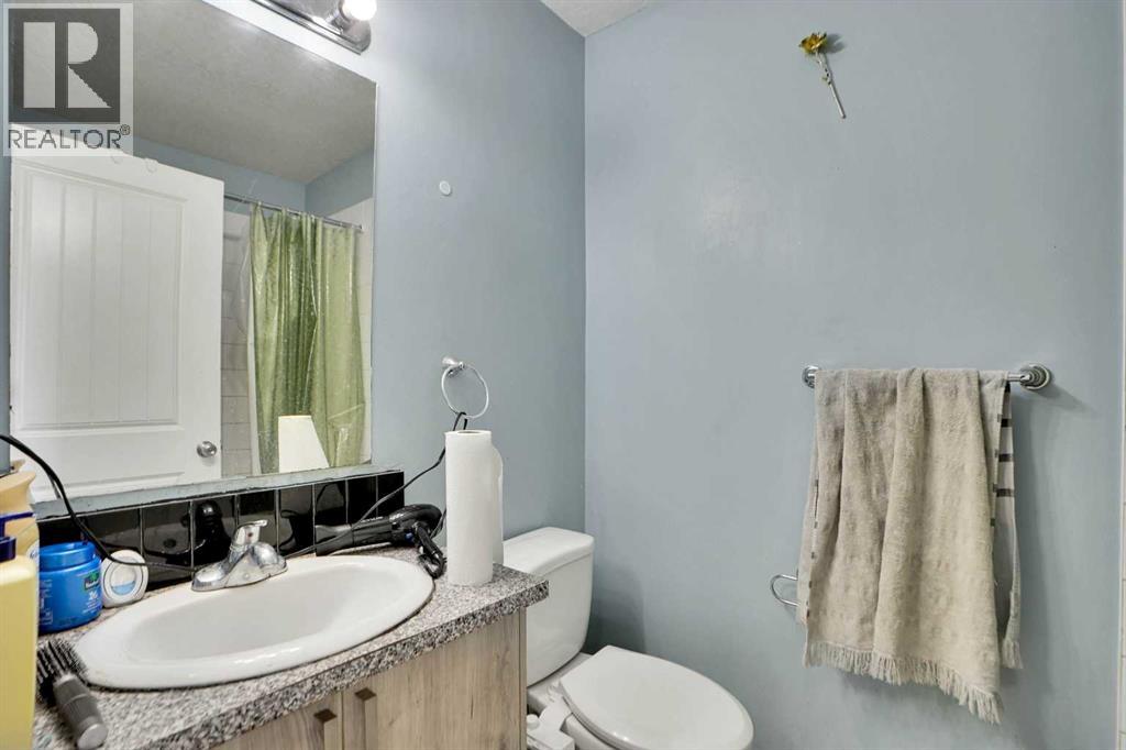 Photo 14 of 139 Martindale Drive Ne, Calgary AB