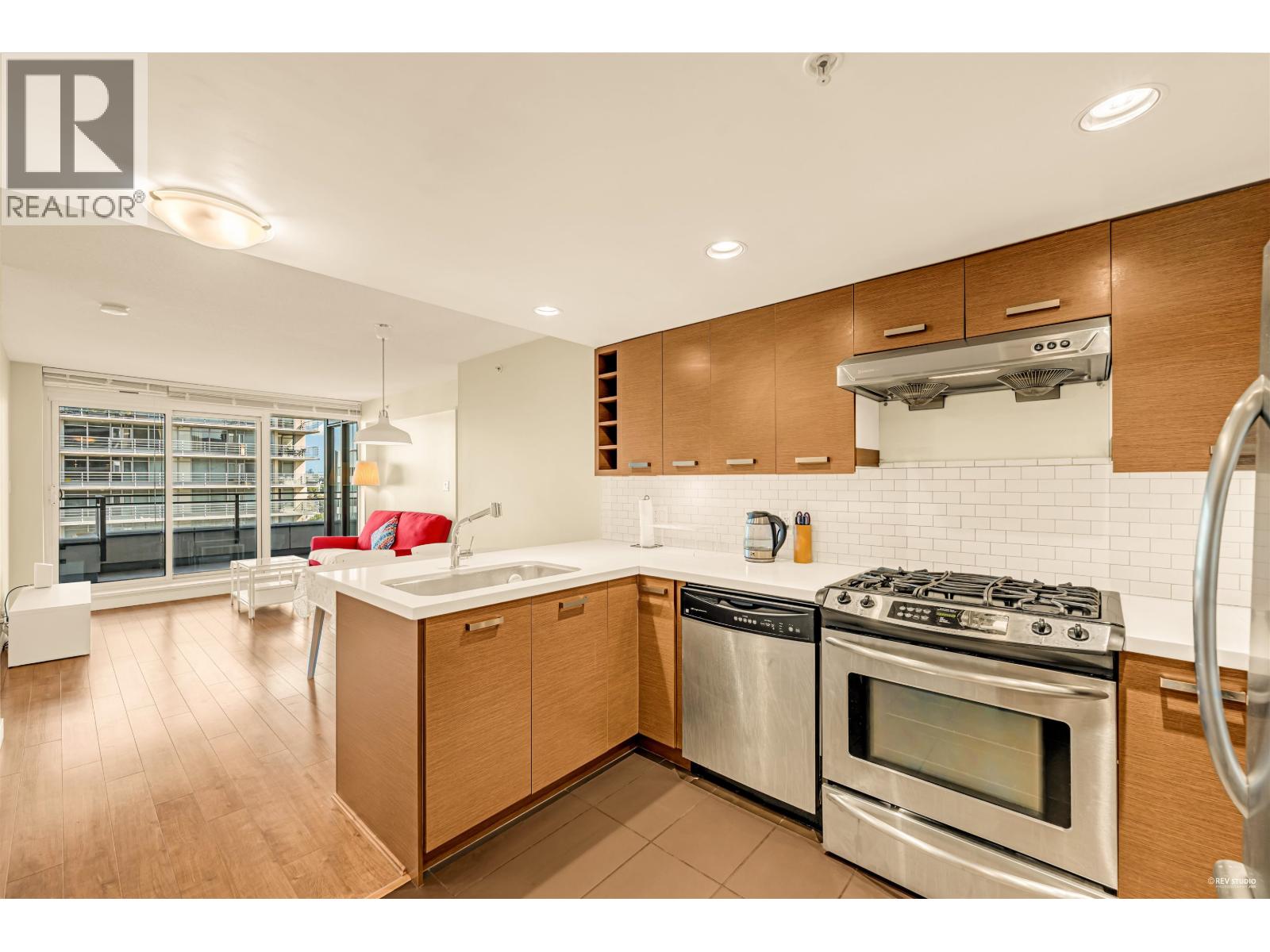 Photo 1 of 1101 8033 Saba Road, Richmond BC