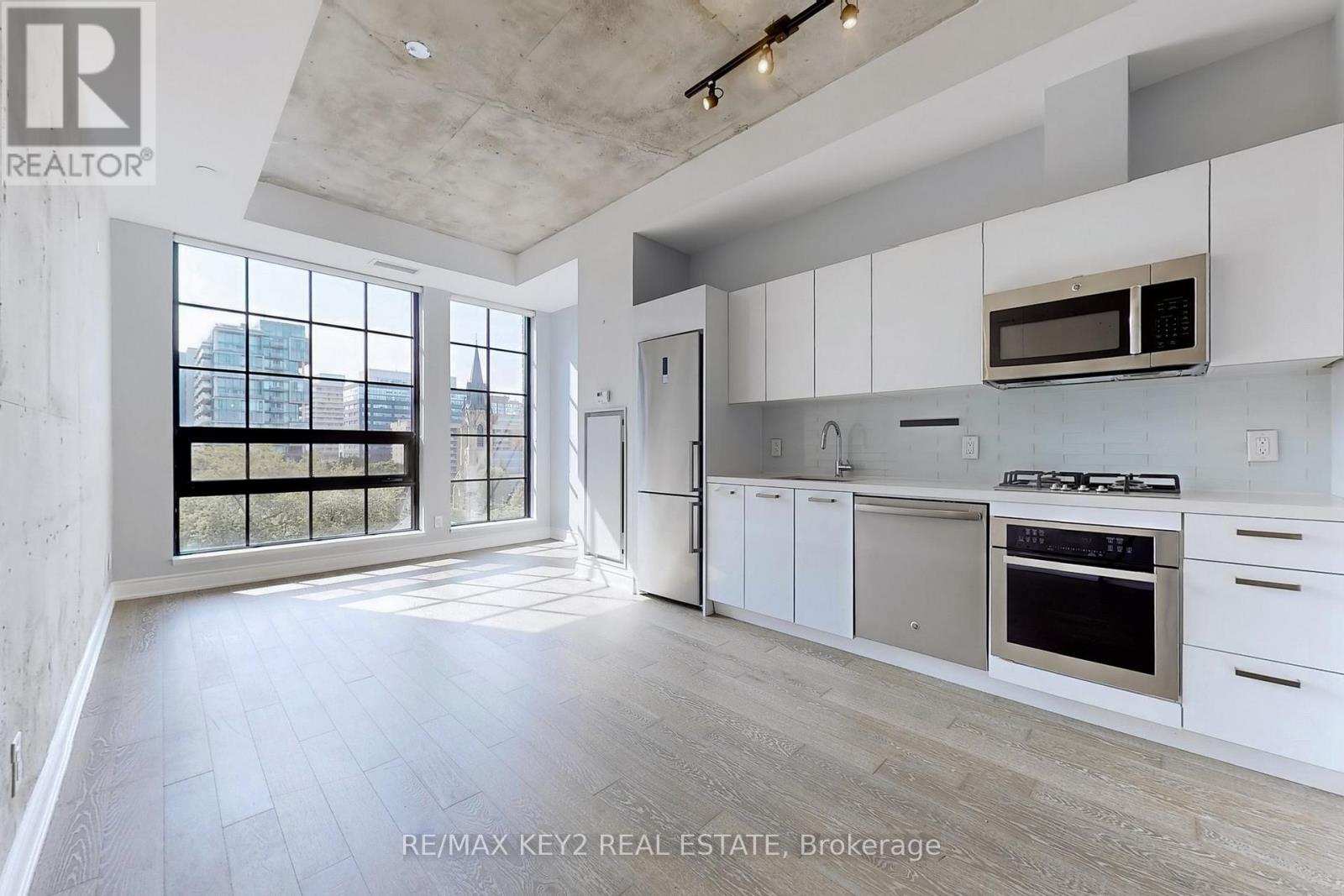Photo 6 of 615 608 Richmond Street W, Toronto ON