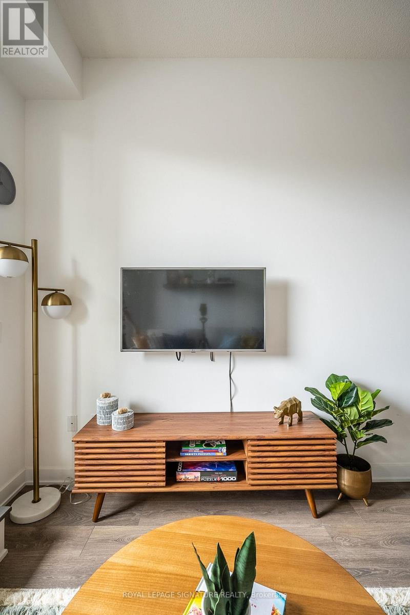 Photo 10 of 204 130 River Street, Toronto ON