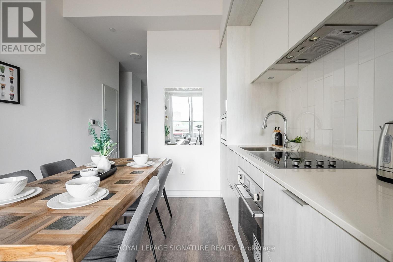 Photo 13 of 204 130 River Street, Toronto ON