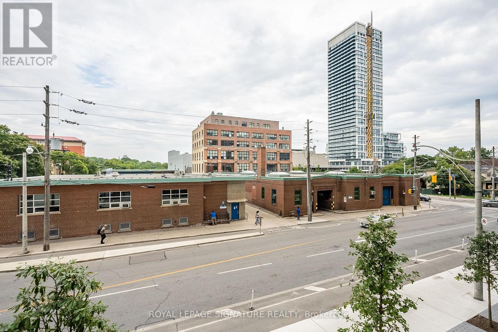 Photo 24 of 204 130 River Street, Toronto ON