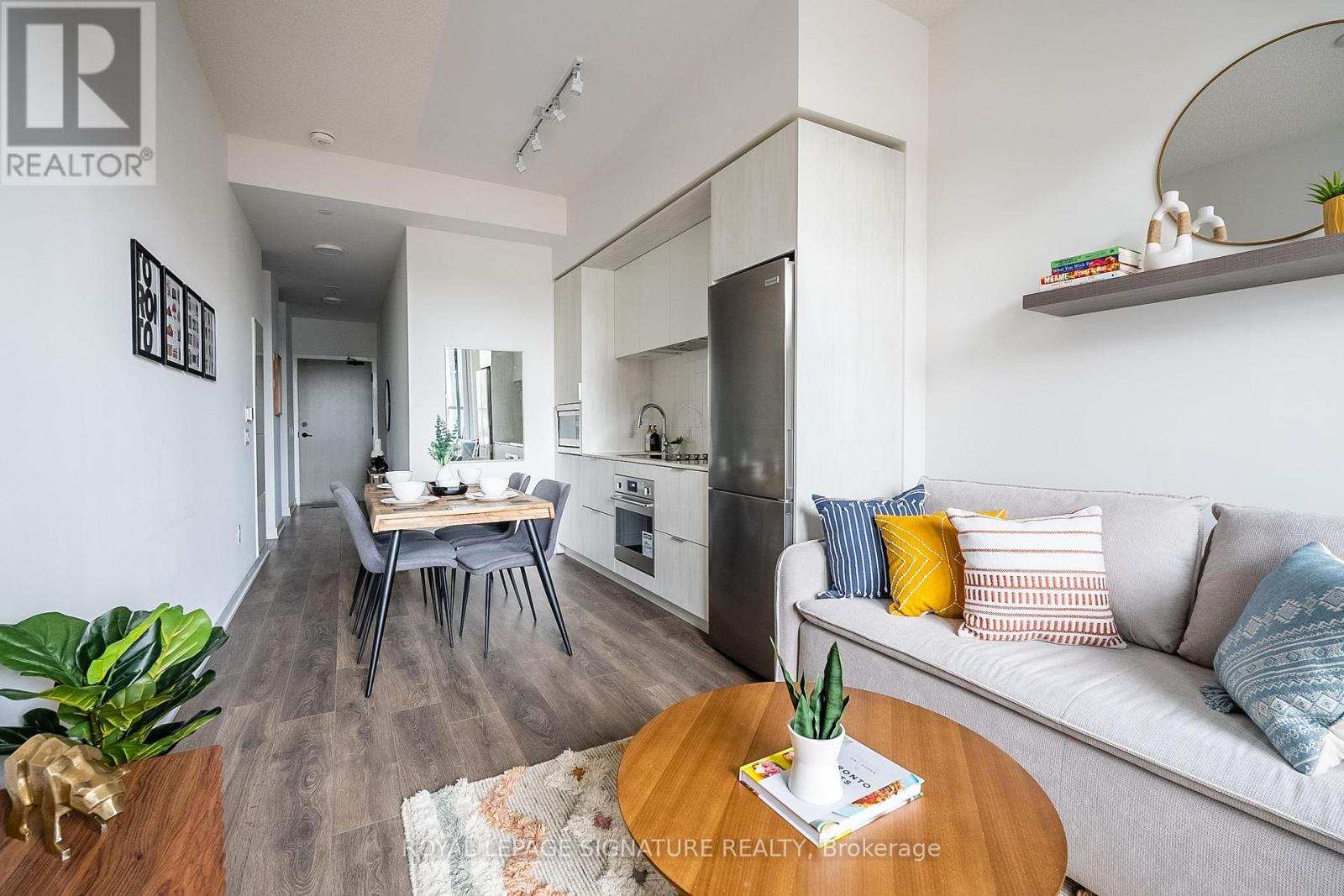 Photo 5 of 204 130 River Street, Toronto ON
