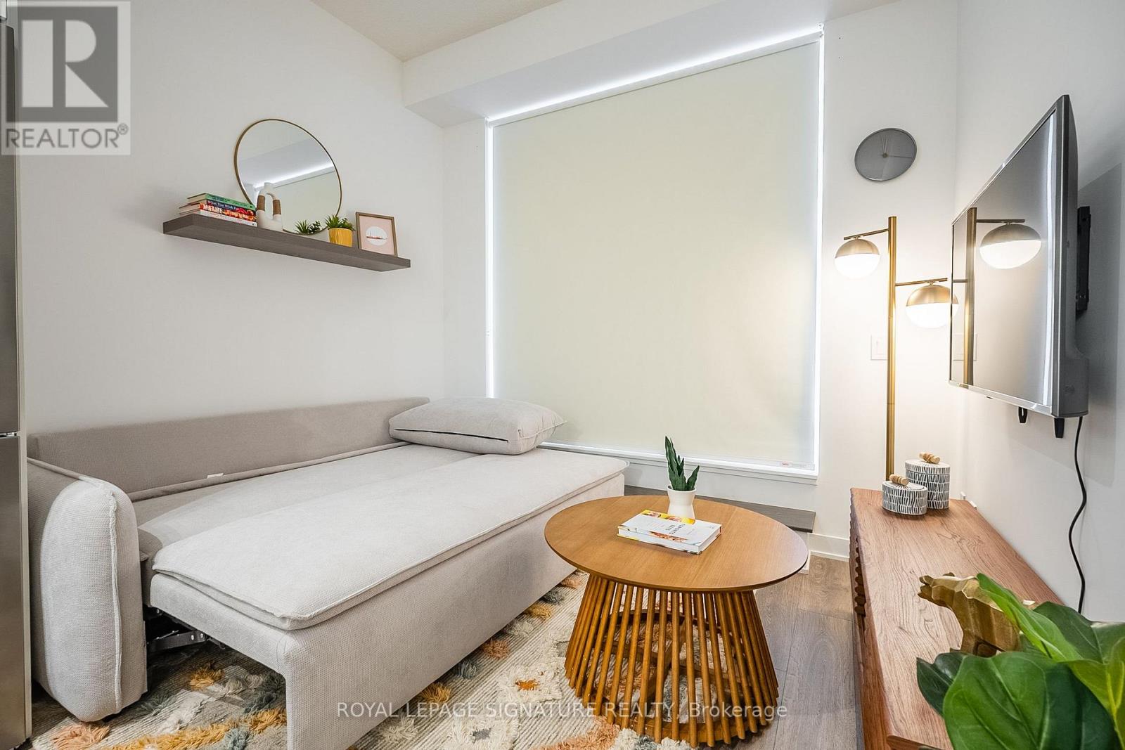 Photo 7 of 204 130 River Street, Toronto ON