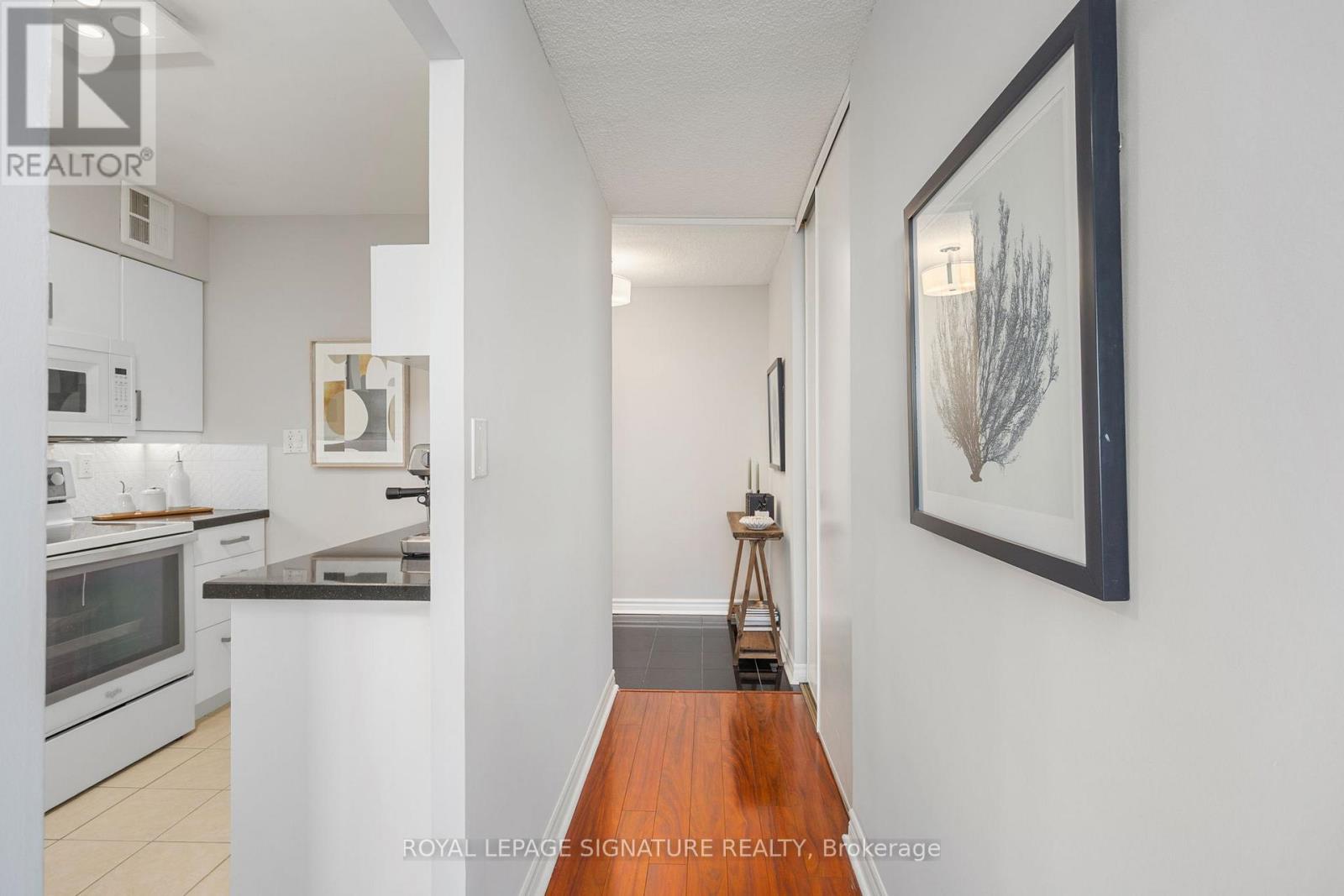 Photo 11 of 1107 3300 Don Mills Road, Toronto ON