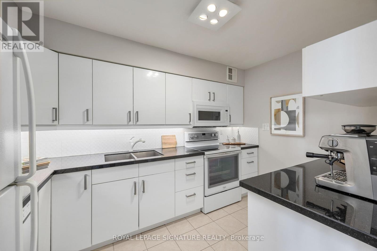 Photo 12 of 1107 3300 Don Mills Road, Toronto ON