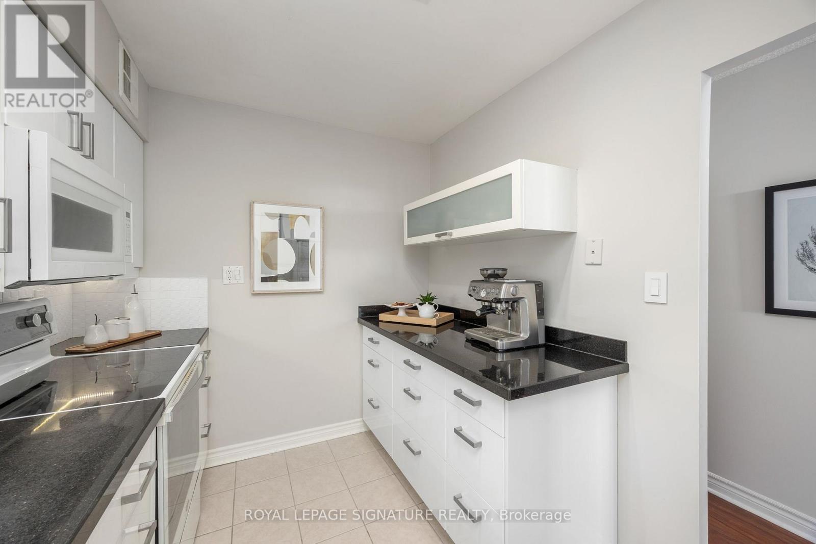 Photo 14 of 1107 3300 Don Mills Road, Toronto ON