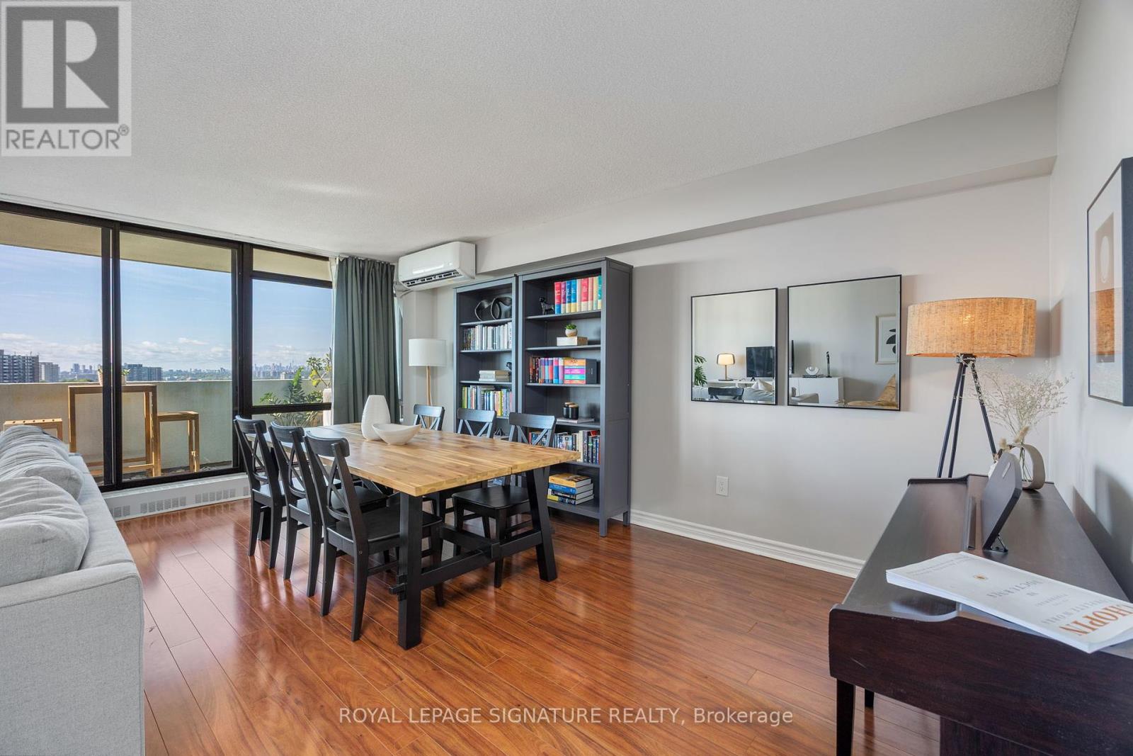Photo 5 of 1107 3300 Don Mills Road, Toronto ON