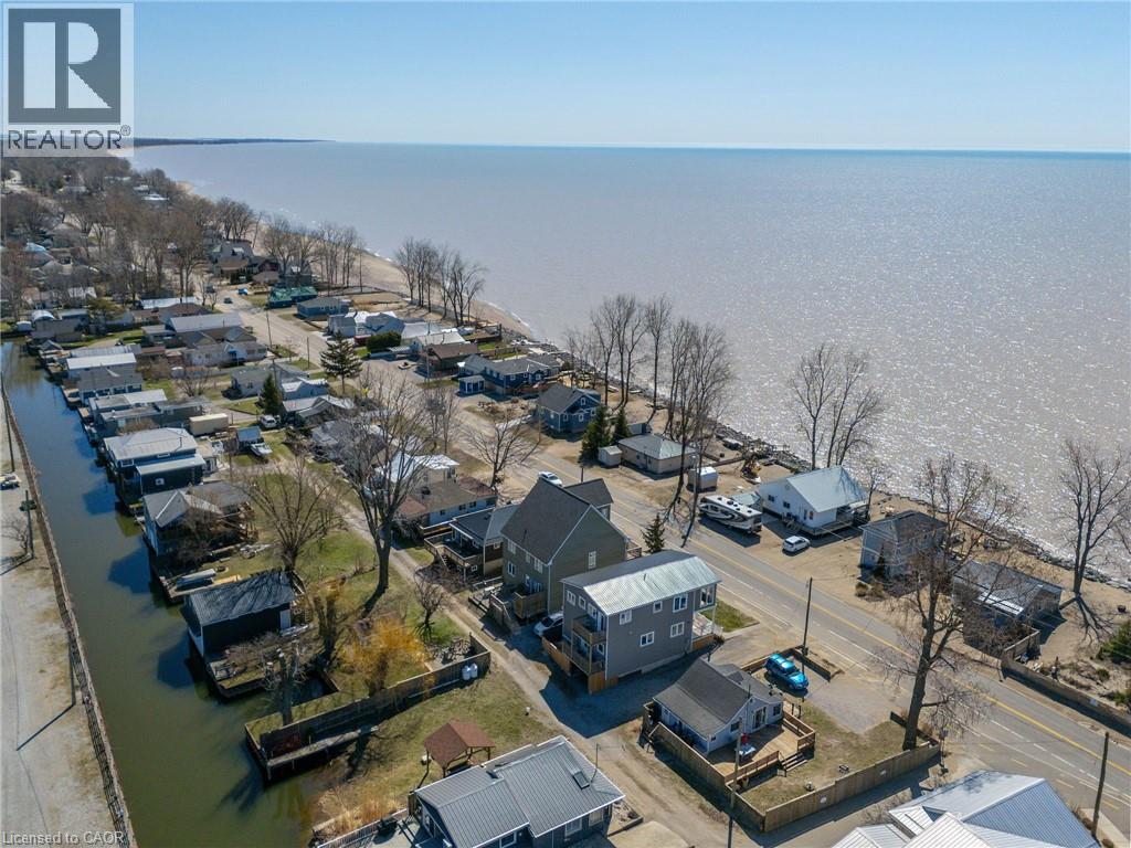 Photo 1 of 24 Erie Boulevard, Long Point ON
