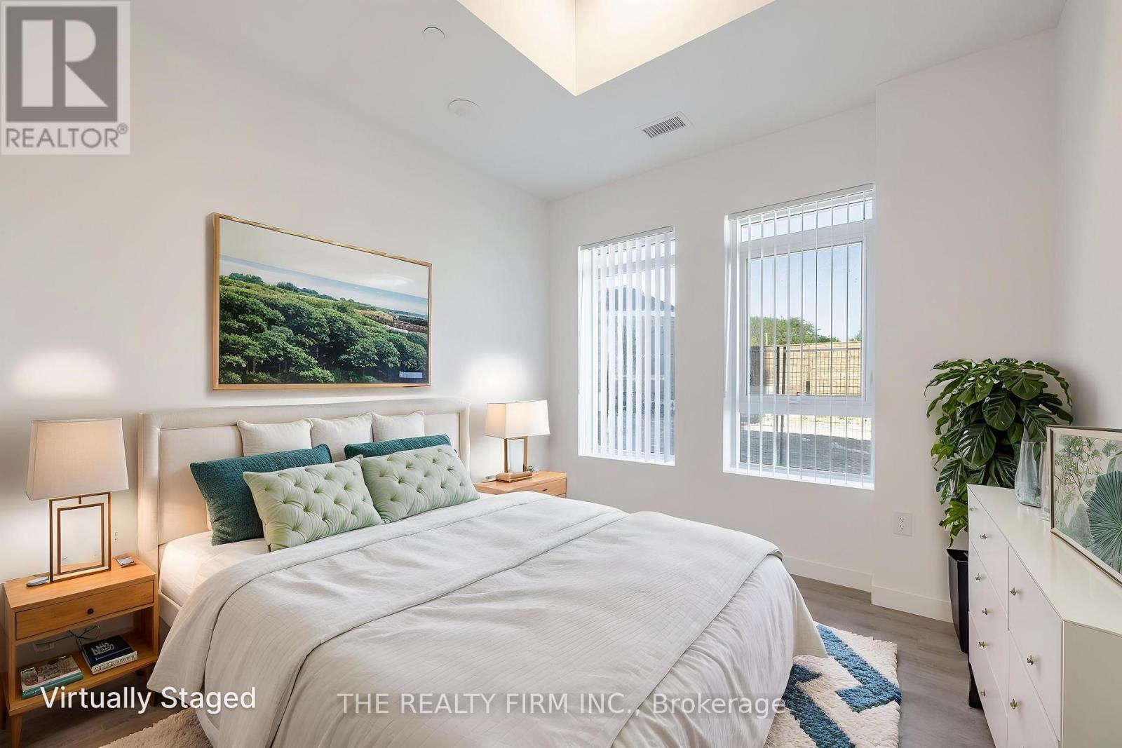 Photo 10 of 405 375 South Street, London East ON