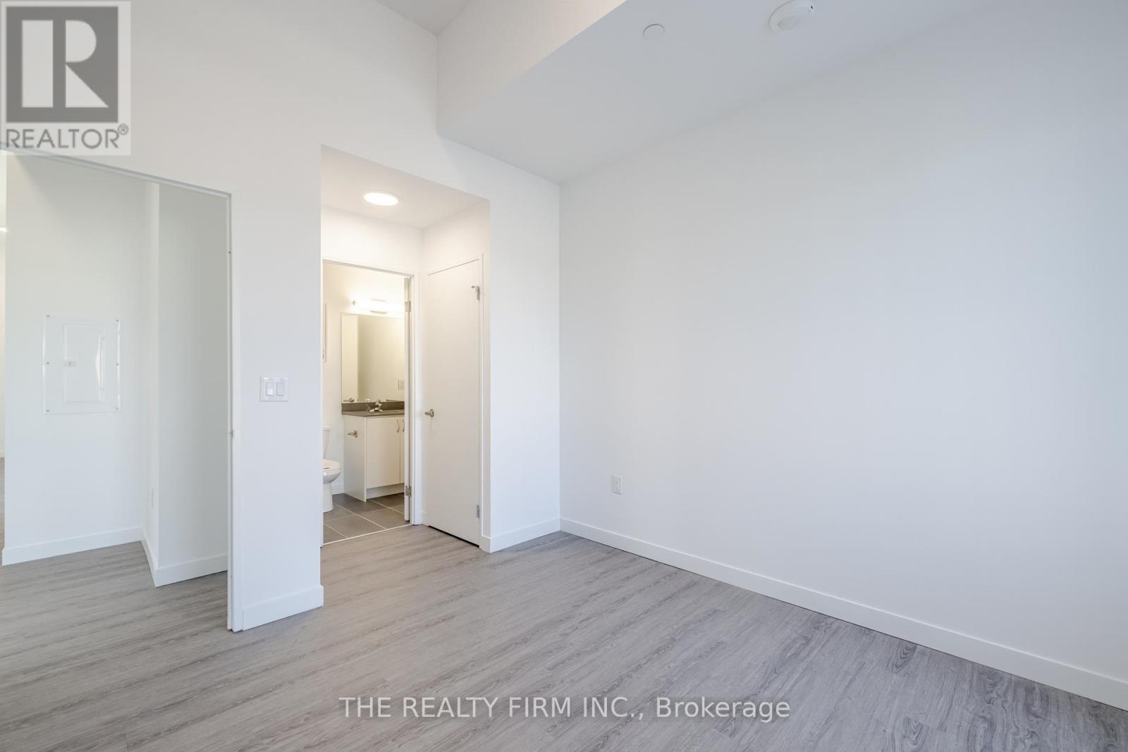 Photo 23 of 405 375 South Street, London East ON