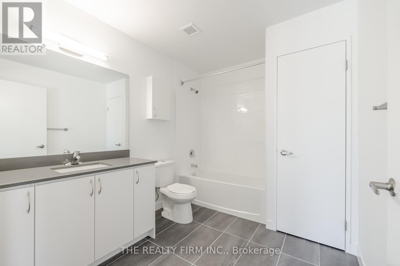 Photo 7 of 405 375 South Street, London East ON