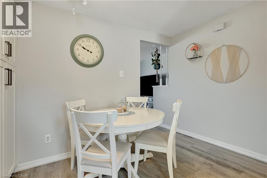 Photo 6 of 280 Thaler Avenue Unit 33, Kitchener ON
