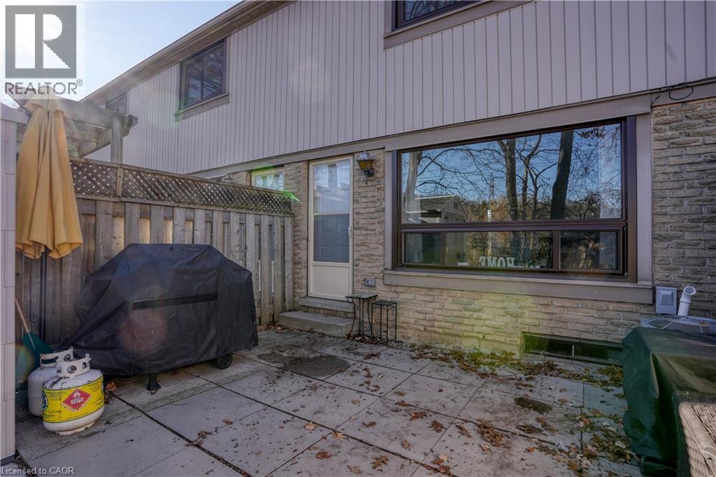 Photo 3 of 280 Thaler Avenue Unit 33, Kitchener ON