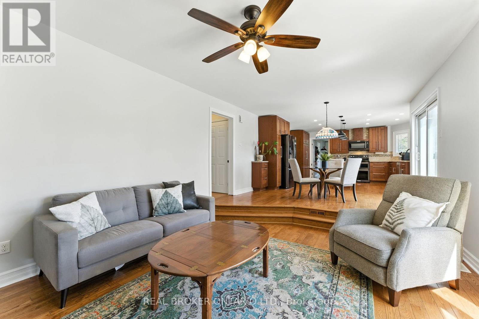Photo 16 of 6550 Craighurst Drive, Ottawa ON
