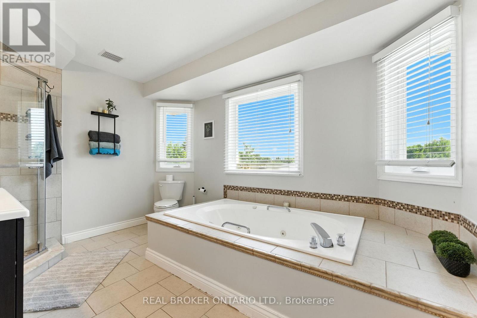 Photo 28 of 6550 Craighurst Drive, Ottawa ON