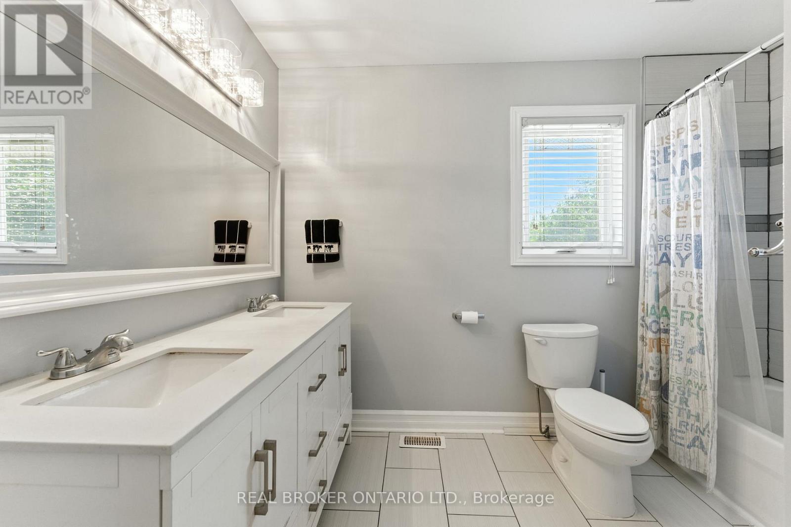 Photo 34 of 6550 Craighurst Drive, Ottawa ON