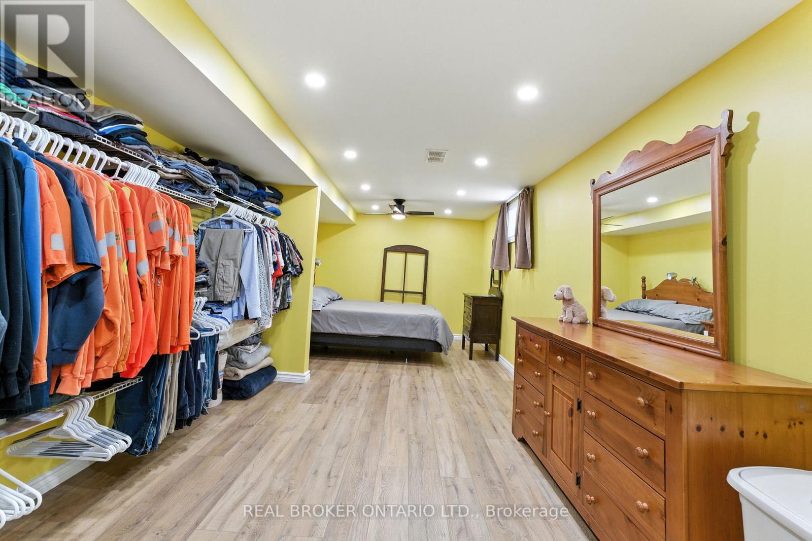 Photo 39 of 6550 Craighurst Drive, Ottawa ON