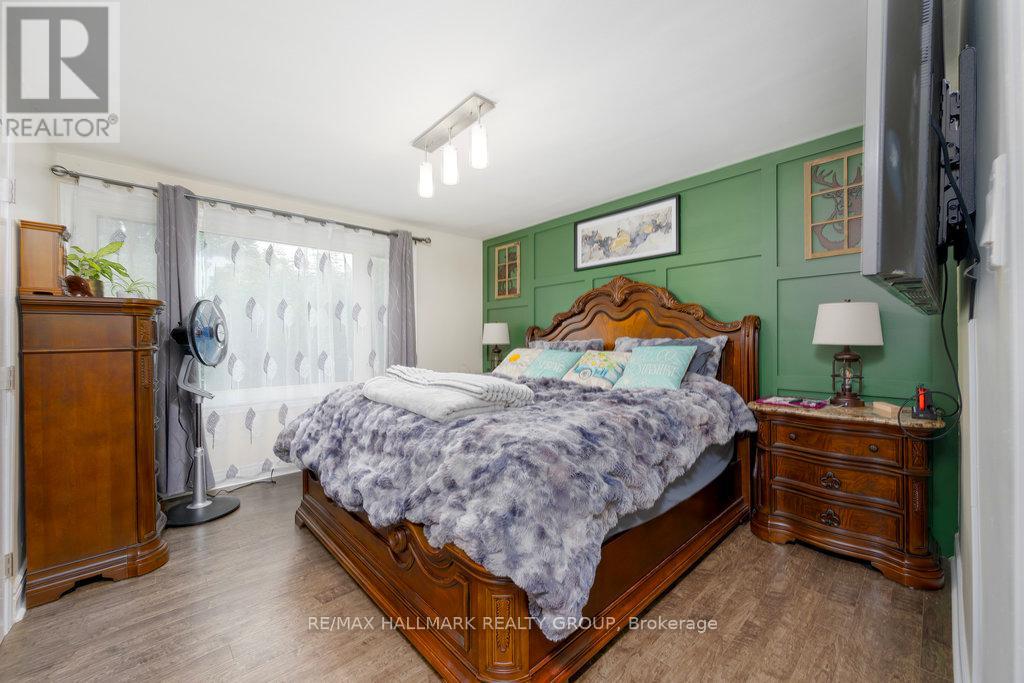 Photo 17 of 177 Glynn Avenue, Ottawa ON