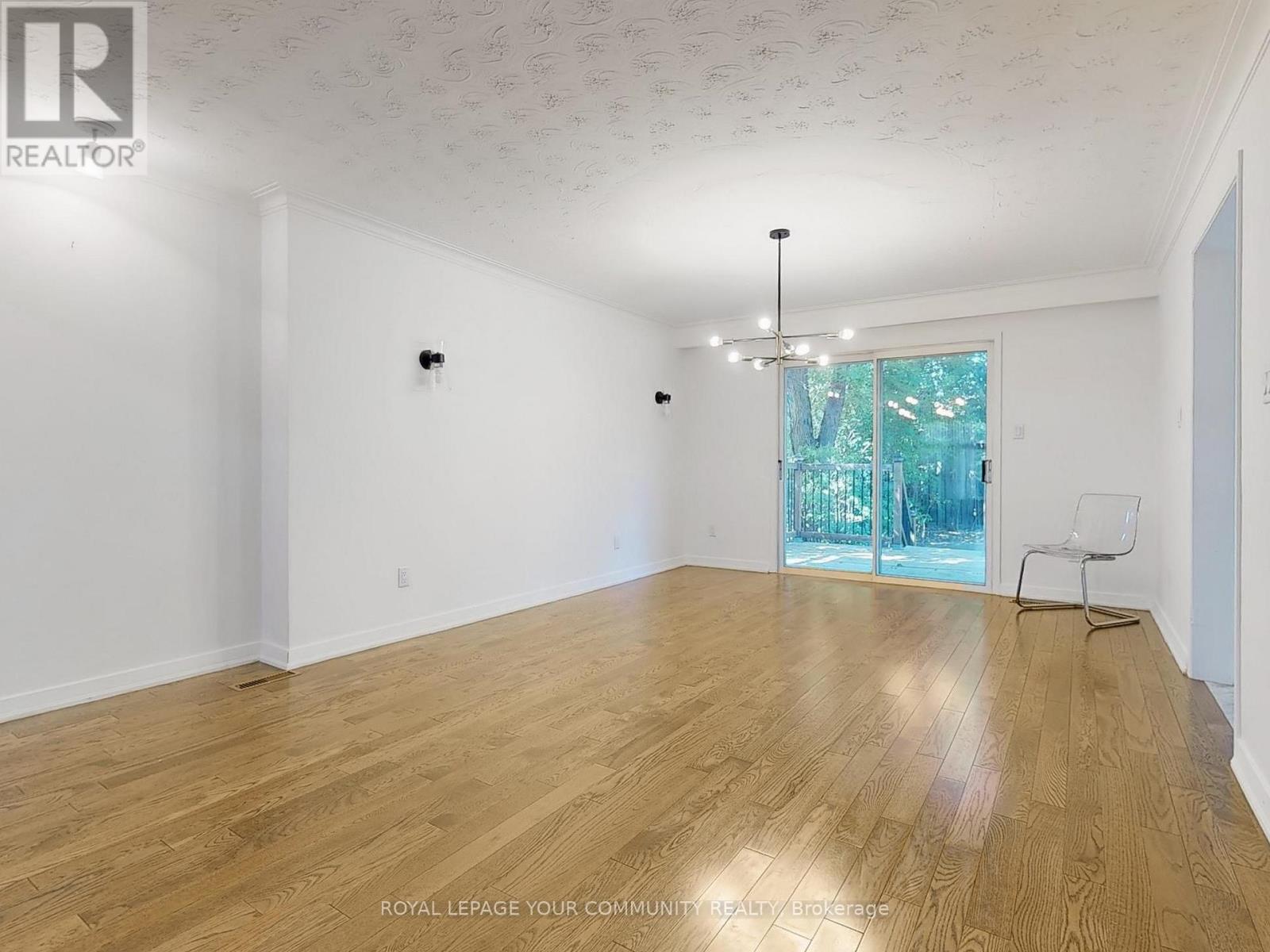 Photo 8 of 12 Nobert Road, Toronto ON