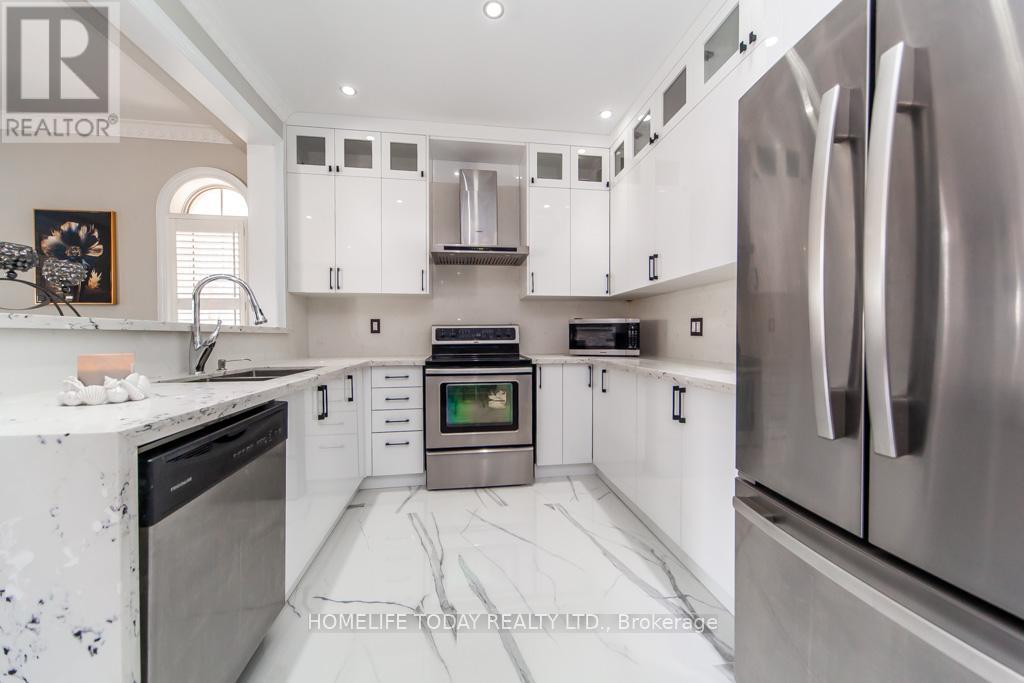 Photo 23 of 238 Wardlaw Place, Vaughan ON