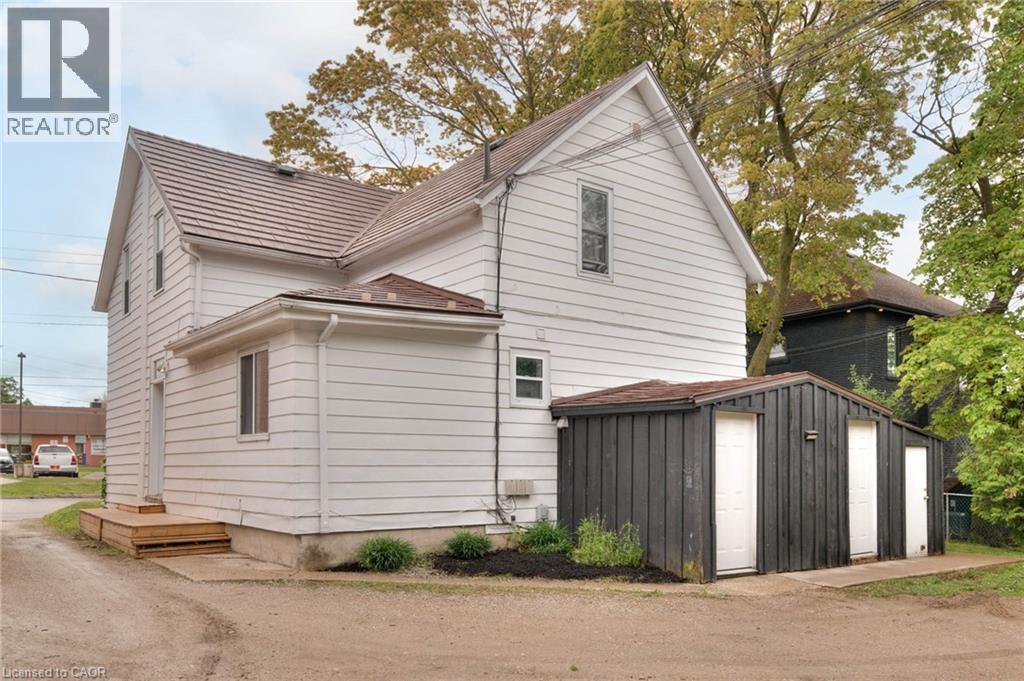 Photo 9 of 270 Water Street N, Cambridge ON