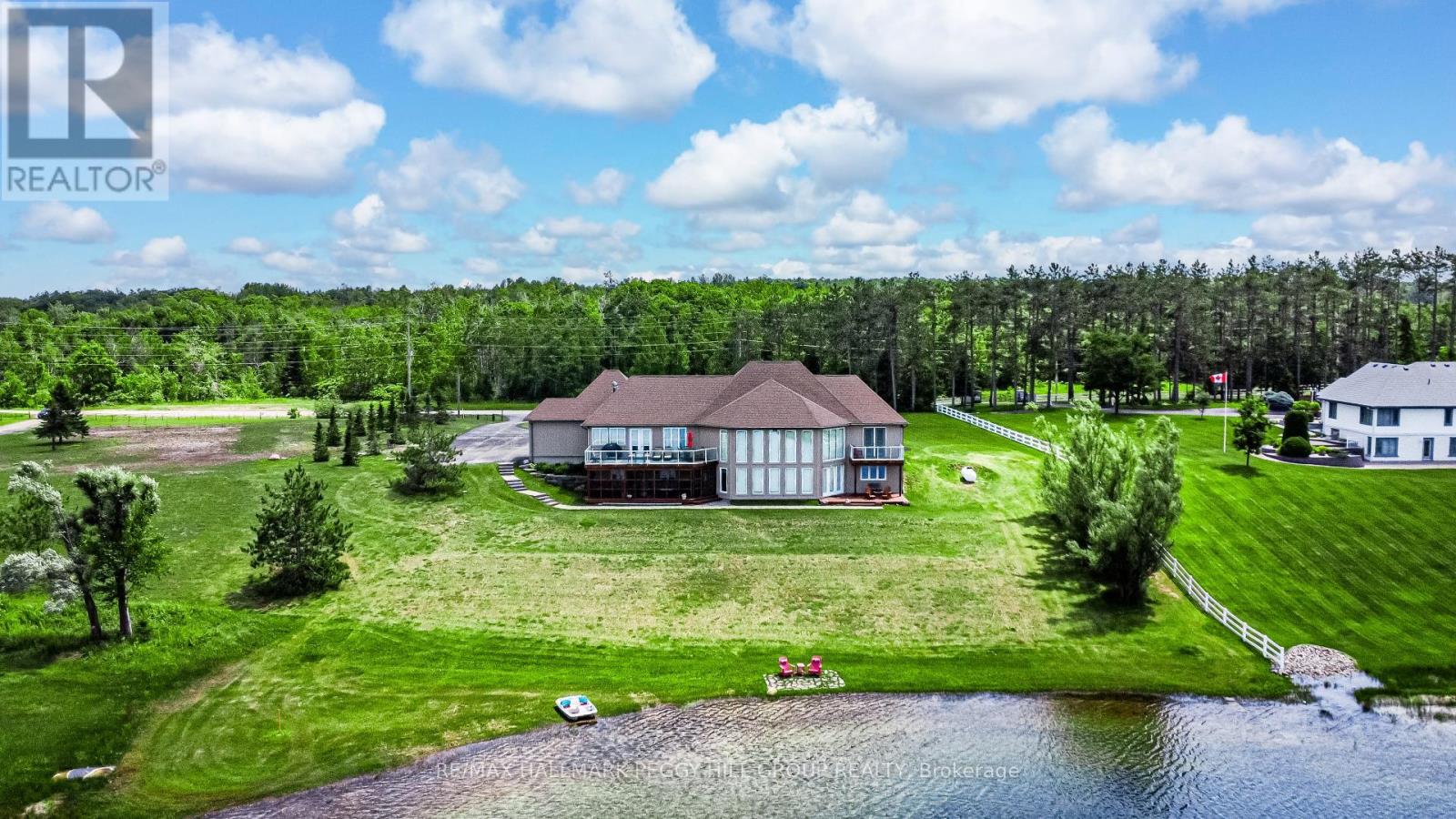 Photo 32 of 1372 Division Road E, Severn ON