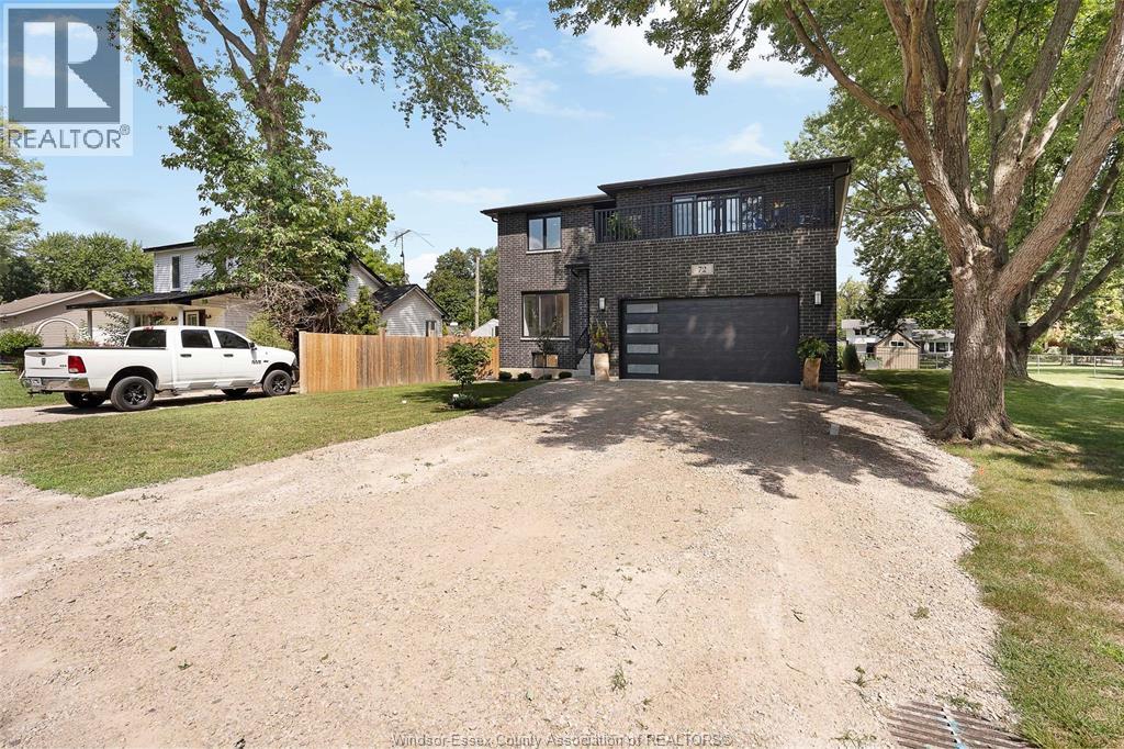Photo 4 of 72 Scott Drive, Amherstburg ON
