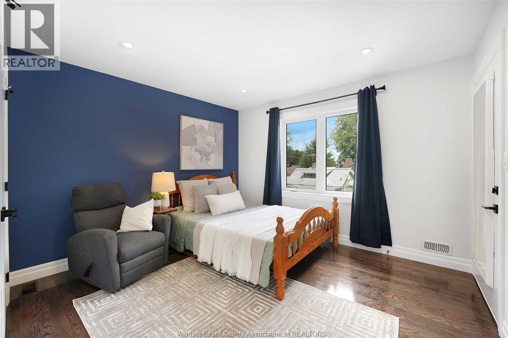 Photo 42 of 72 Scott Drive, Amherstburg ON