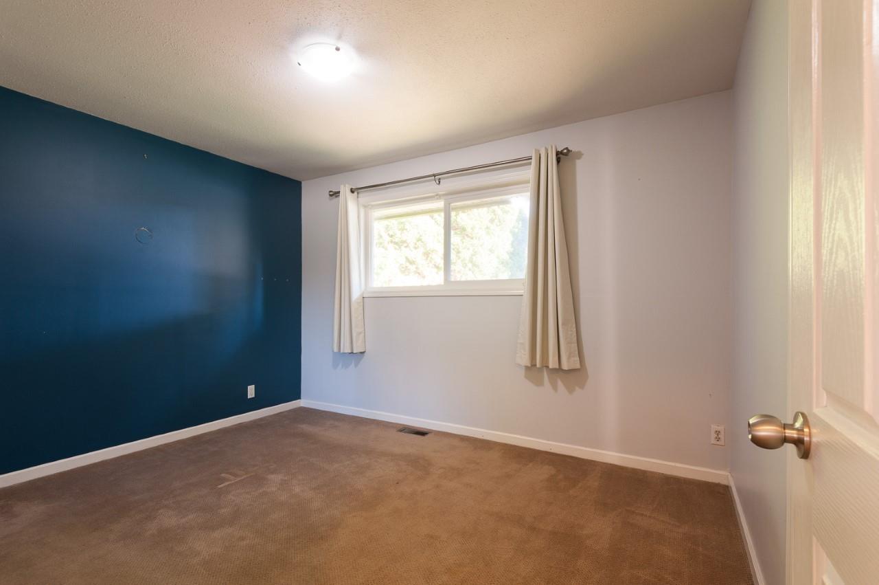 Photo 1 of 15661 Roper Avenue, White Rock BC